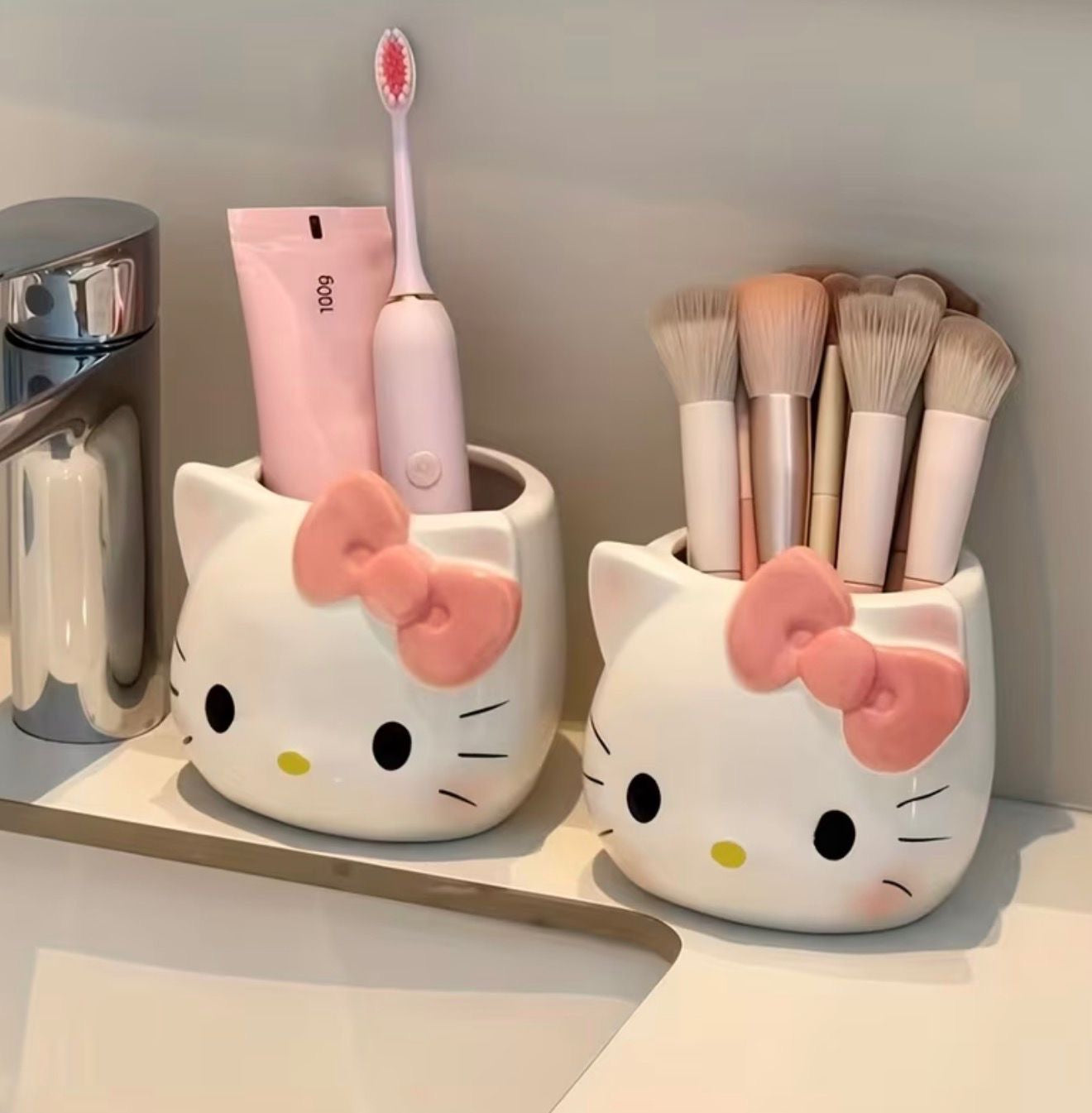 ORGANIZADOR DE HELLO KITTY